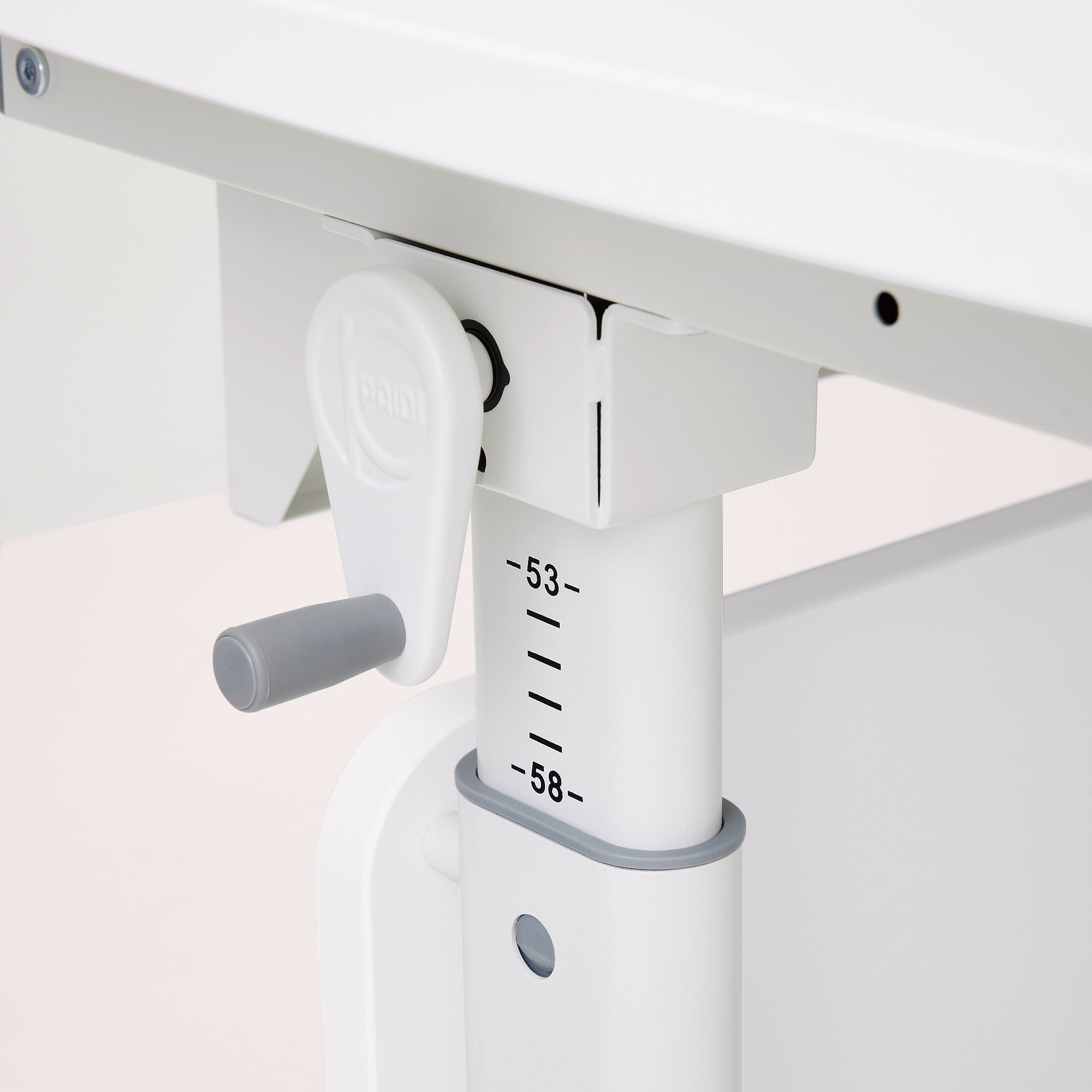 Schülerschreibtisch Diego Curved 120 x 70 cm in Kreideweiß Weißes verstellbares Tischbein mit Höhenmarkierungen von 53 bis 58 und einem grauen Hebel.